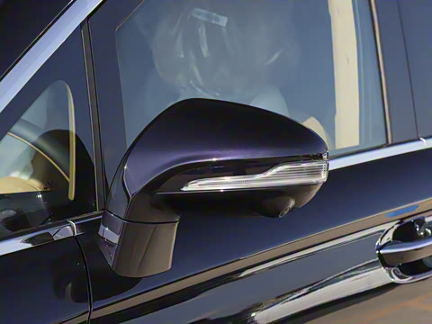 2025�� EV ����׿Խ������