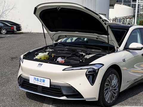 2025�� ��ά��