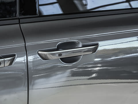 2026�� 2.0T �콢��