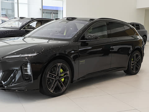 2026�� �ھ������ 100kWh Touring