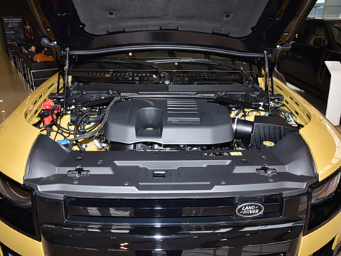 2026�� 110 3.0T P400 TROPHY������