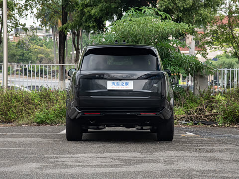 2026�� 3.0 L6 400PS AB�����