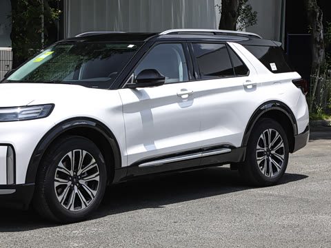 2027�� 2.3T EcoBoost �����ѽ�� 6��