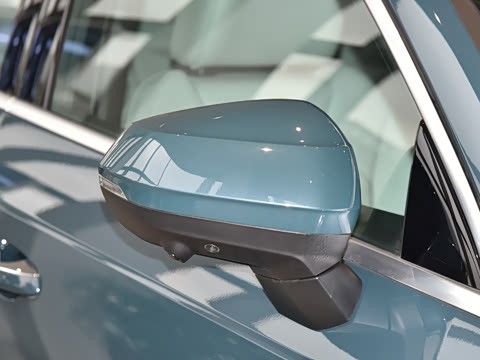 2025�� quattro 45�����ذ� 35TFSI  ��ȡ������