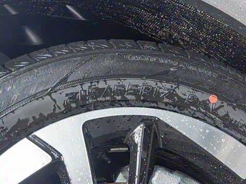 2025�� Plus 610 ������