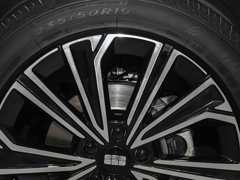 2026�� 605KM ������
