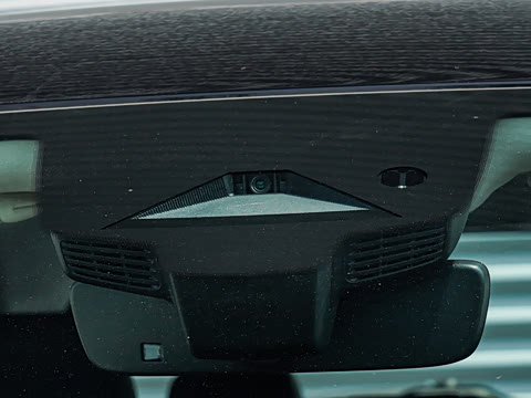 2025�� �Ŀ�  2.0T PHEV ����200��������� 7��