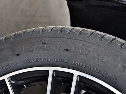 2026�� GLC 300 L 4MATIC ������