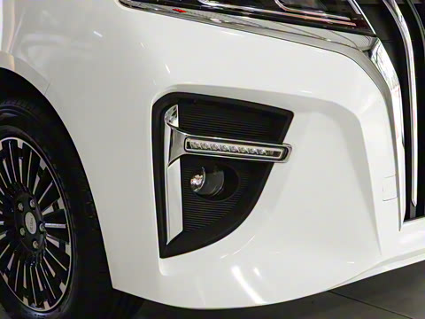 2025�� 401KM ������м�Ӫ�� 8��