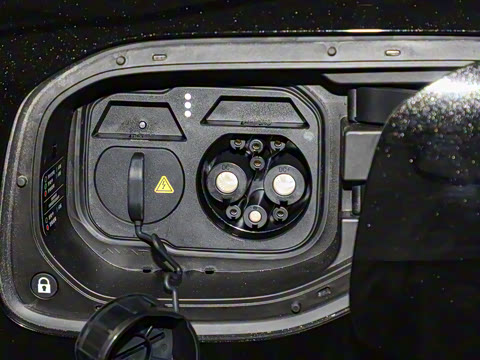 2025�� �Ŀ� Max���̰�