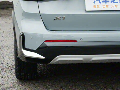 2025�� sDrive25Li X�����װ