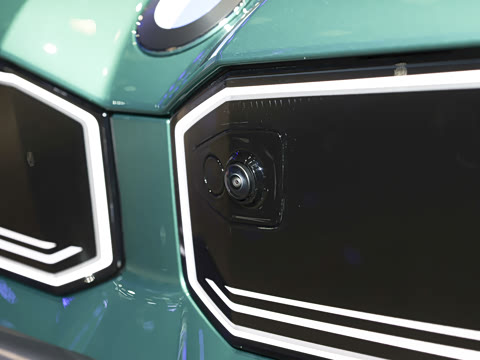 2027�� 40L