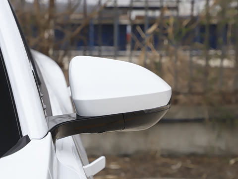 2026�� 1.5T ���а�