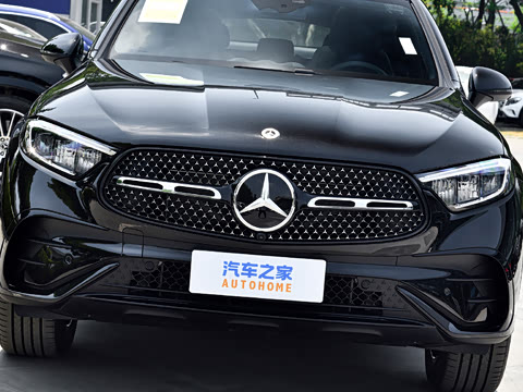 2026�� �Ŀ� GLC 260 4MATIC ����SUV