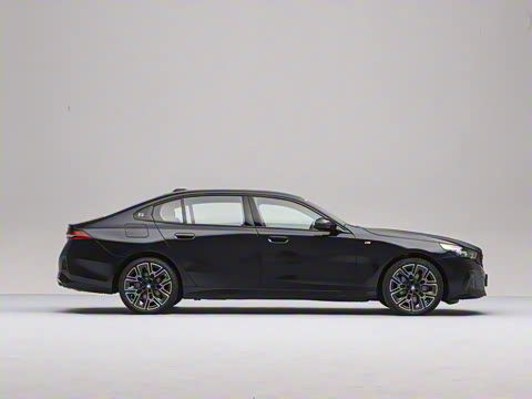 2025�� 530Li ������ M�˶���װ