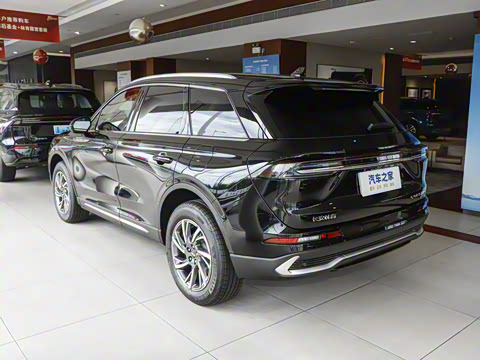 2025�� 2.0T ����������