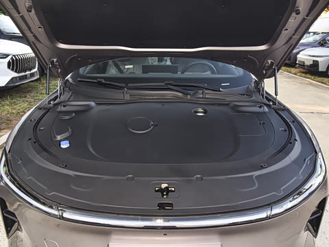 2026�� ������������� 730������