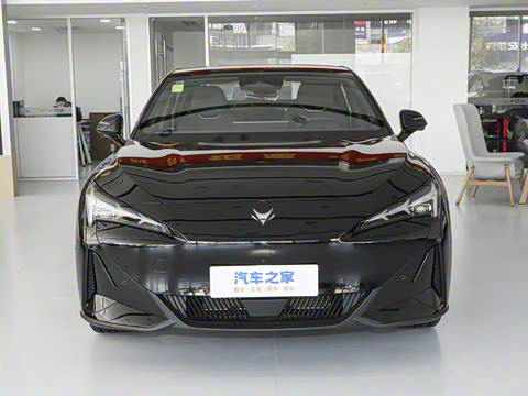 2025�� �Ŀ� 560PRO 185kW