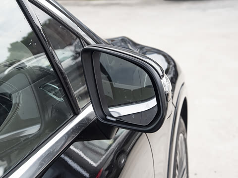 2025�� EQS 680 ���ݰ�