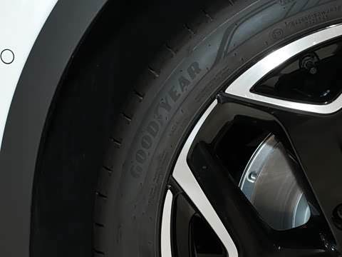 2025�� 60kWh ������