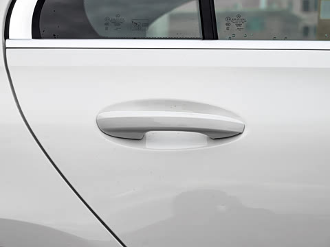 2026�� C 200 L �˶���