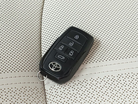 2027�� 2.5L ˫��������԰�