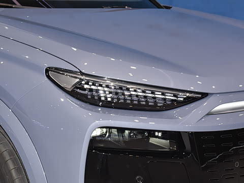 2026�� quattro Ǭ���Ǽݰ�