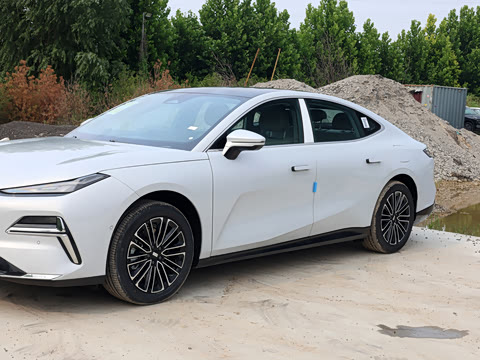 2026�� 225km EM-i Զ���Һ�����