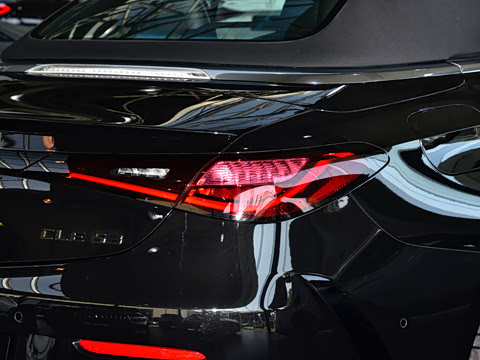 2026�� AMG CLE 53 4MATIC+ ������ܳ�