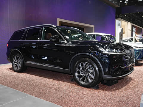 2024�� 3.0T V6 �������Ű� ����