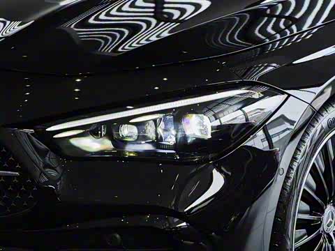 2025�� CLE 300 4MATIC �����ͽ��ܳ�