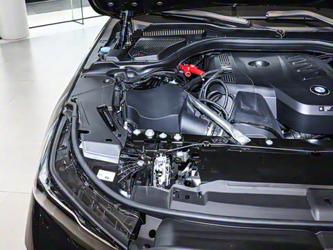 2026�� 530Li ������ ������װ