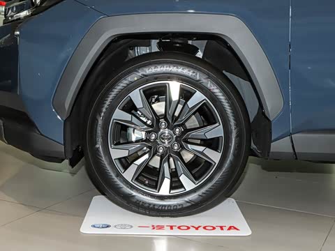 2026�� 2.0L ����������