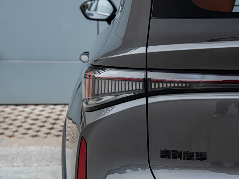 2026�� 220km ���� + ��