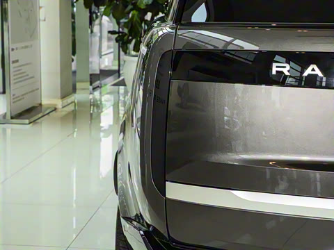 2025�� 3.0 L6 400PS �䷶�ӳ���