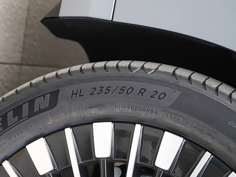 2026�� ���� 750 Ultra