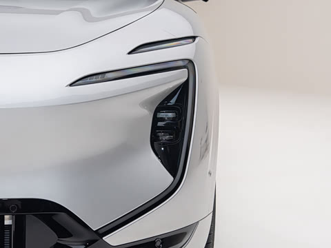 2026�� Ultra ����������