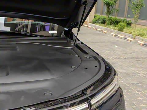 2025�� Ǭ�� UItra 6��