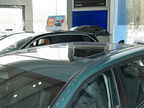 2026�� 2.0L ����������