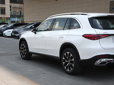 2026�� �Ŀ� GLC 260 L 4MATIC �����