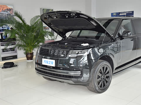 2026�� 3.0 L6 400PS �ڿ���