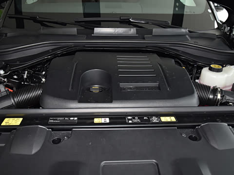2026�� 3.0 L6 400PS �ڿ���
