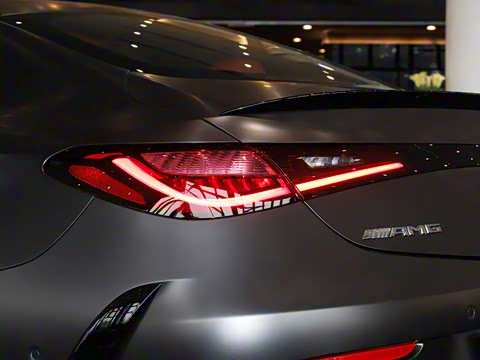 2025 Ŀ AMG CLE 53 4MATIC+ ܳ