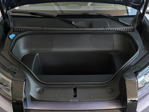2026�� 565KM ���������