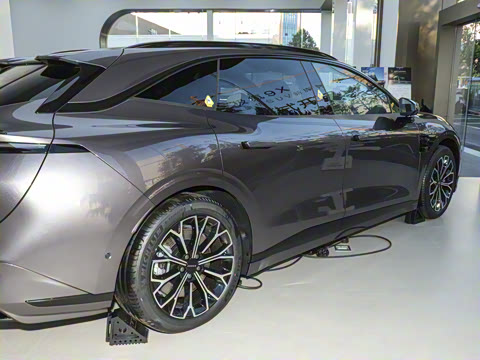 2025�� �����������Ǽݰ� 100kWh