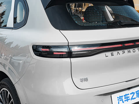2027�� 610������
