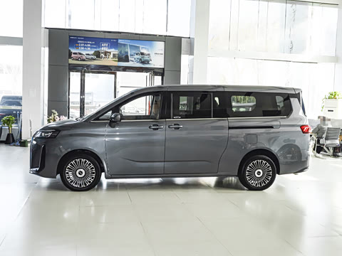 2026�� ���̰� 230����� 7��