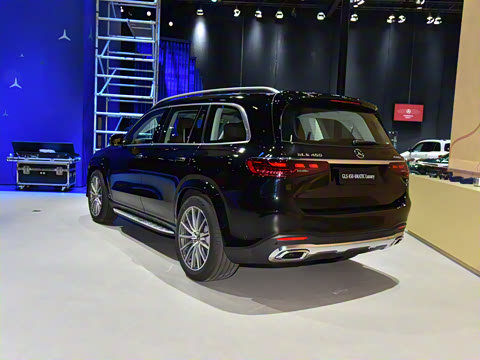 2026�� GLS 450 4MATIC ������