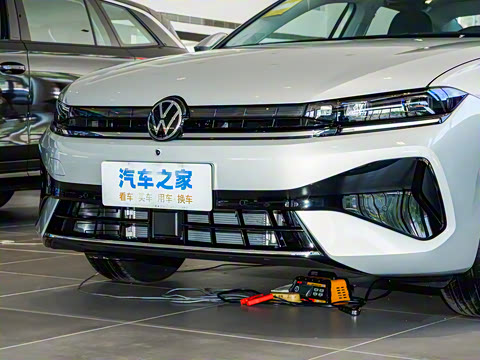 2026�� L 300TSI DSG ��Ӣ��