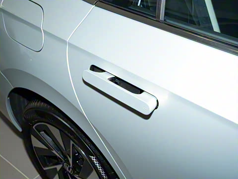 2026�� L 300TSI DSG ��Ӣ��